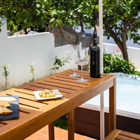 펜션 Casa Alboran With Jacuzzi, Billiard, Bbq And Sea View 네르하