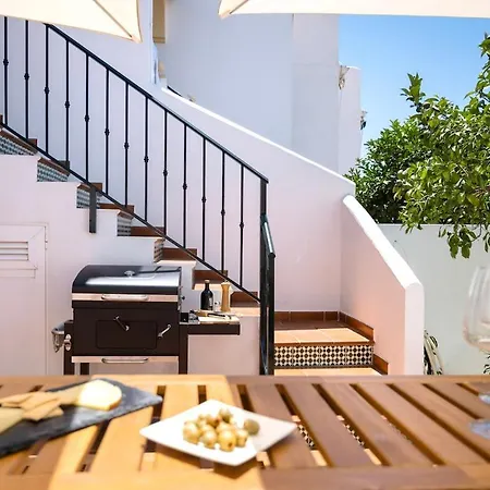Casa Alboran With Jacuzzi, Billiard, Bbq And Sea View 펜션